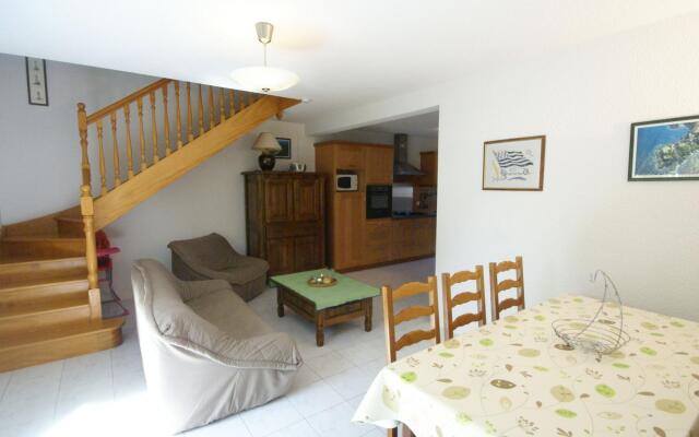 Comfortable holiday home in Brittany near the sea