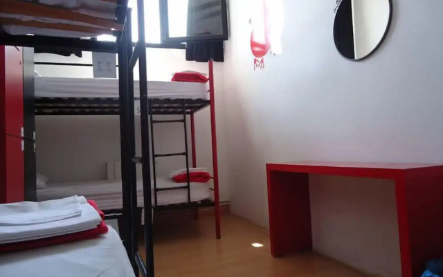 Bilbao Akelarre Hostel