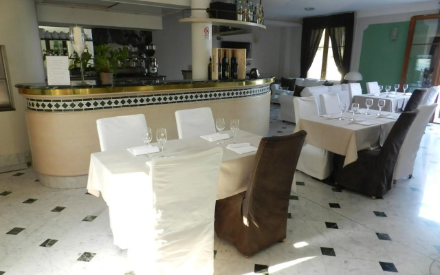 Hotel Villa Maria Au Lac - Estella Hotels Italia