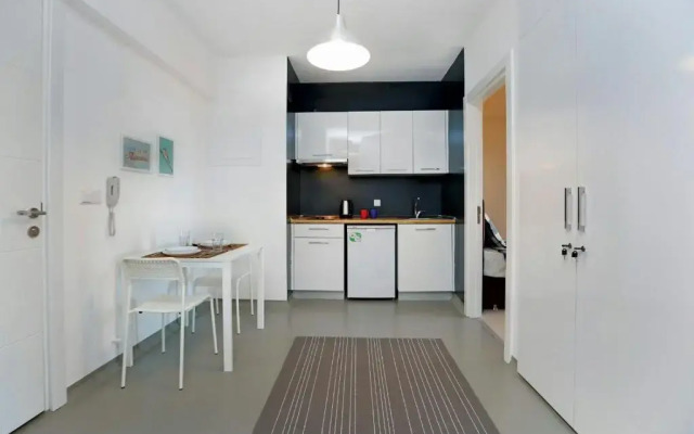 Private room in a two bedroom apartment