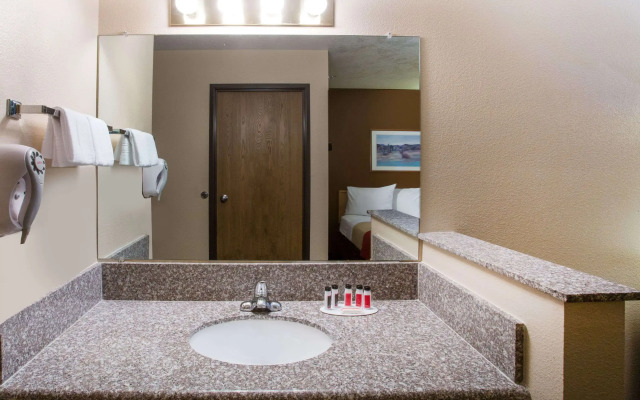 Days Inn by Wyndham Hurricane/Zion National Park Area