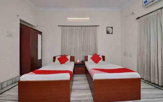 OYO 2864 Guest Accomodation