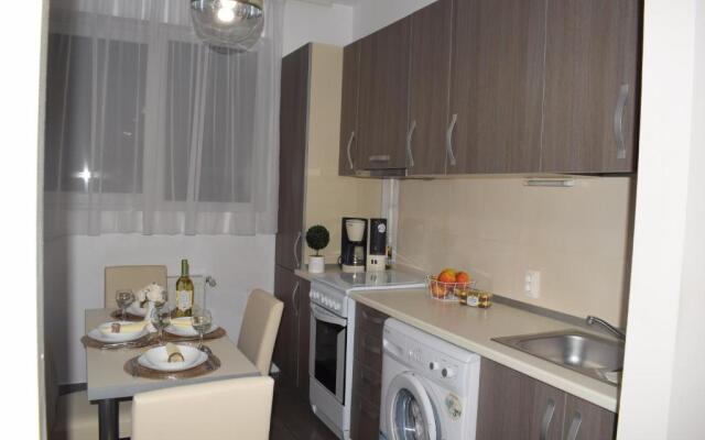 Sweet Residence Apartment