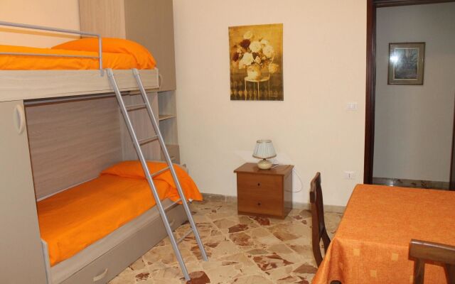 House With 2 Bedrooms in Marsala, With Wonderful sea View, Balcony and