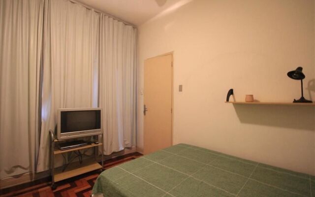 Gohouse - Dutra 102