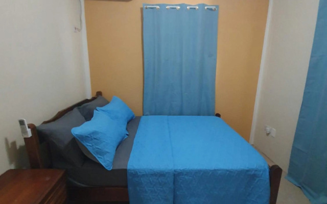 Lovely 2-bedroom apartment with shared jacuzzi & pool