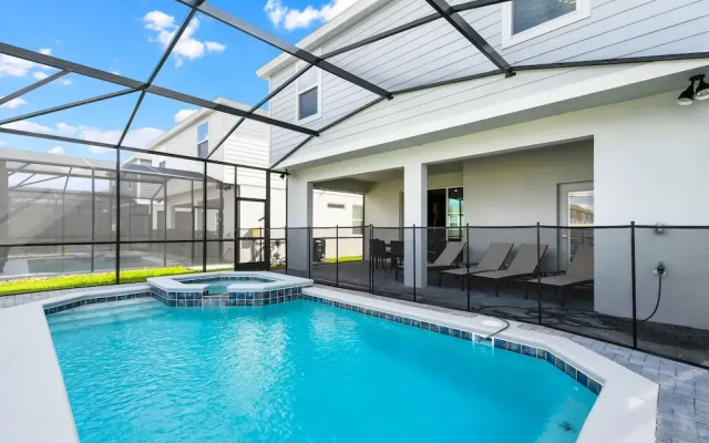 Spacious Family Getaway at Windsor Island Resort
