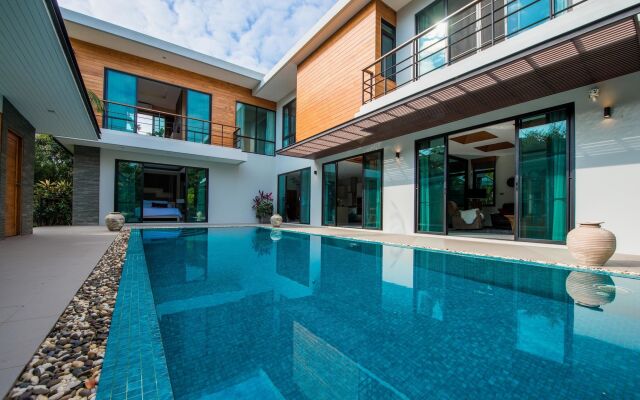 Moin Lakeside Pool Villa ChiangMai