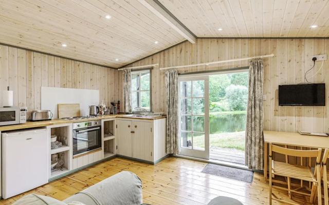 Lakeside Cabin