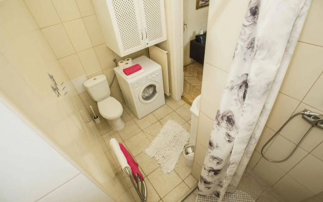 Piano POP Apartments