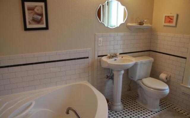 Salmon River B&B