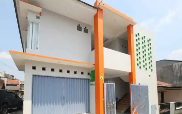 D'Raffles Syariah Near Ambarukmo Plaza