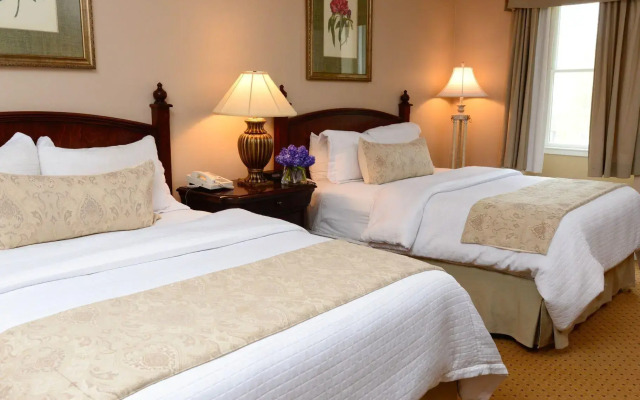Nassau Inn