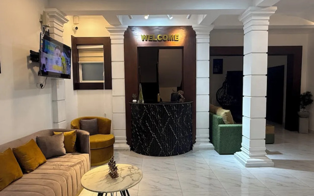 Aloe Transit Hotel