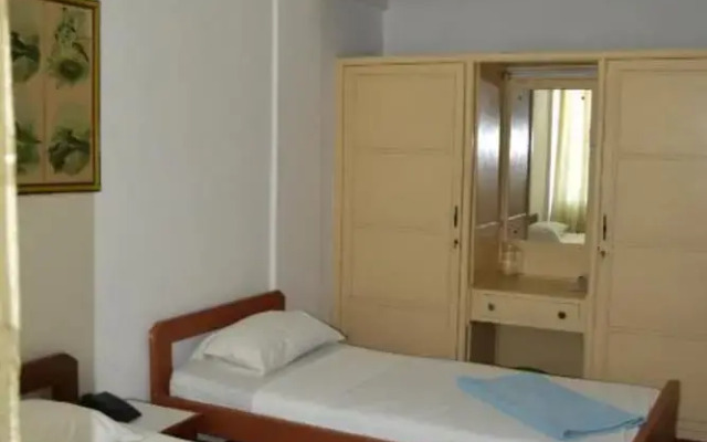 Manson Hotel