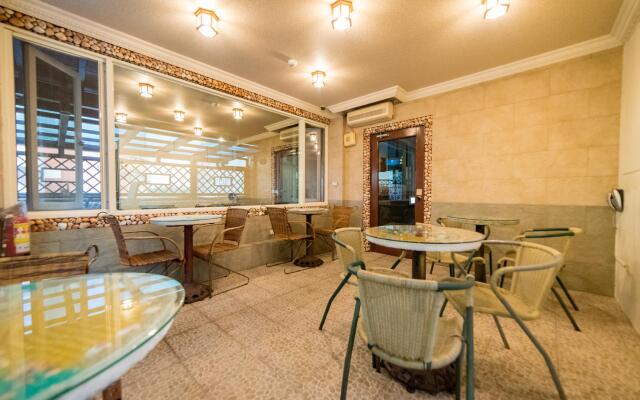 Shankou Hotspring Hotel