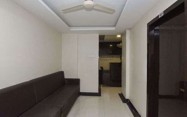 OYO 19879 Chetan Executive