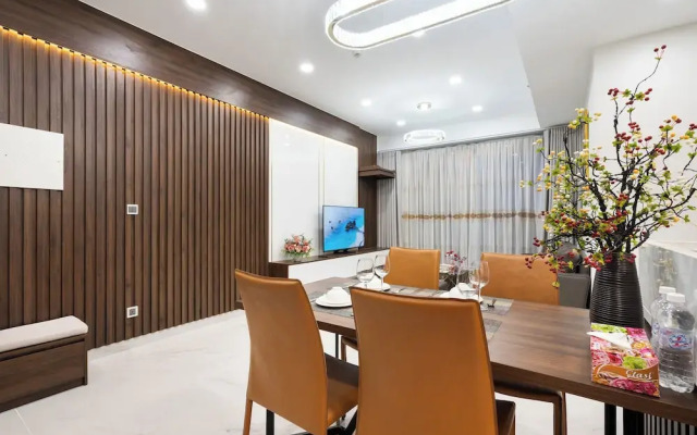 Convinia Luxury The Peak Midtown