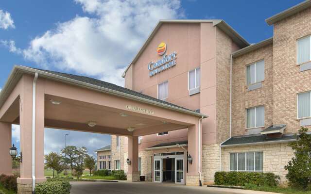 Comfort Inn & Suites Near Lake Lewisville