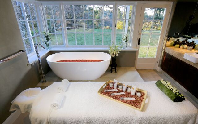 Parklands Country Gardens and Lodges