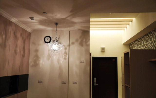 Q Square Apartment D