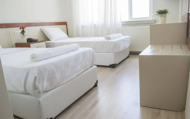Yildirim Hotel