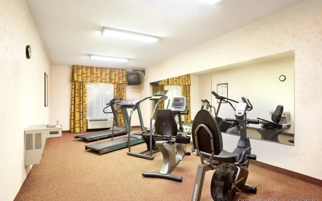 Best Western Plus Bourbonnais Hotel & Suites