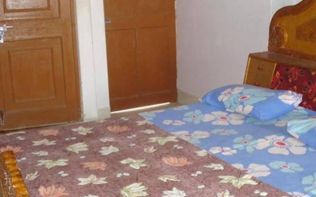 Sunshine Guest House & Restaurant
