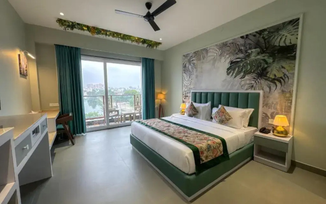 Lake View Lakeside Leisure at Nela Talab