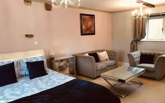 3 Bedroom Country Retreat - Dogs Welcome