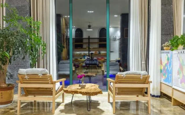 Dali Simple Life Scenic Apartment (Erhai) – Outside – Dali
