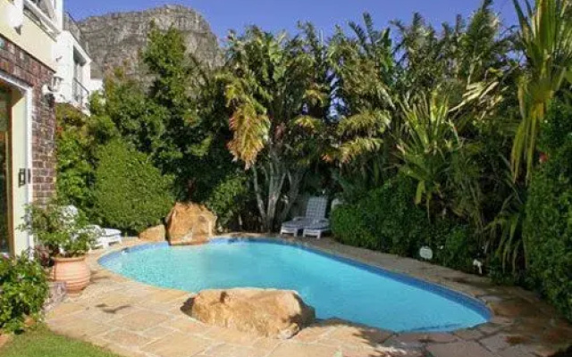 Cape Rose Cottage