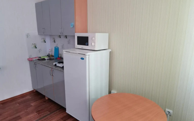 Апартаменты на Верхней Набережной 145/13