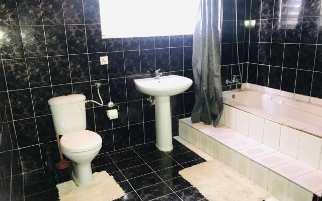Atuu Hostel