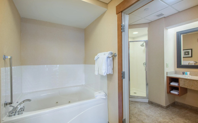 Crowne Plaza Lake Placid by IHG