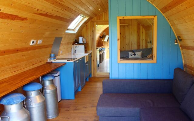 Cairnfold Cabins