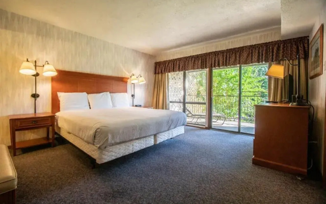 Sweetwater at Lake Conroe by VRI Resort