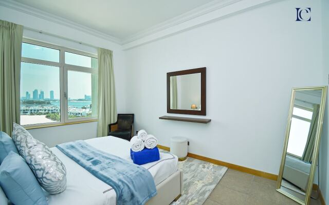 Palm Jumeirah's Spectacular Ocean-View Apartment - NBT