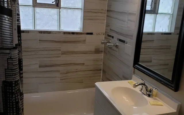 Welcome Inn & Suites - Lyons