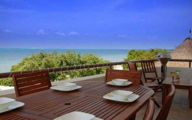 Puerta Al Mar 105 by Skyrun