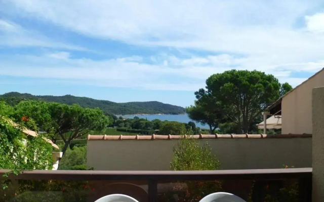 Appartement La Croix-Valmer, 3 pièces, 6 personnes - FR-1-226B-152