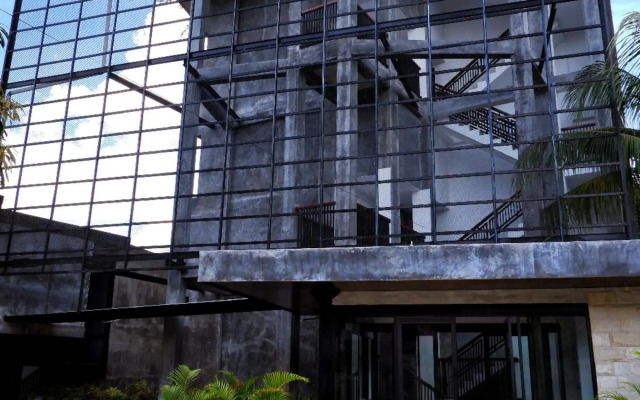 Guest House 555 NKI