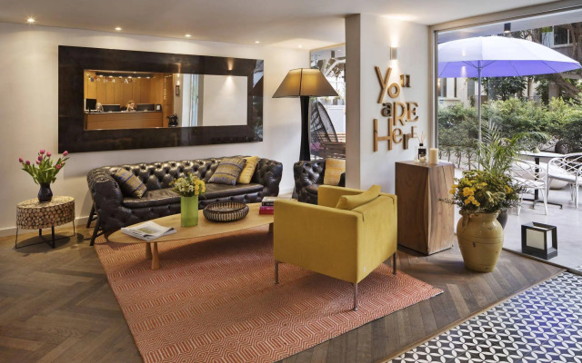Jacob Shenkin Hotel