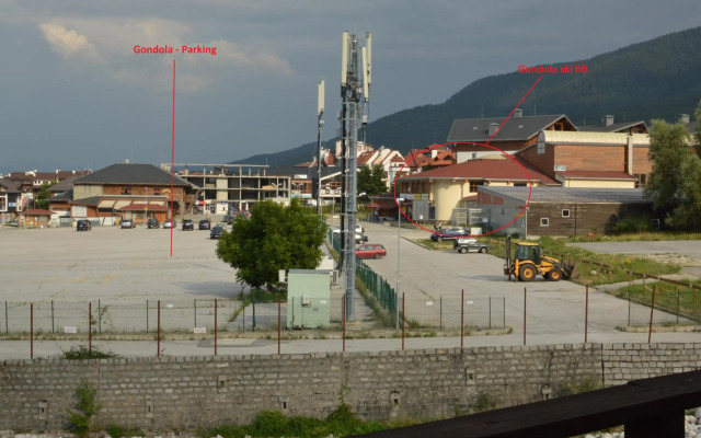 Pine Tree Apartment D34