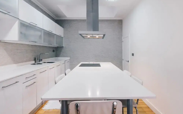 Nerbioi by People Rentals