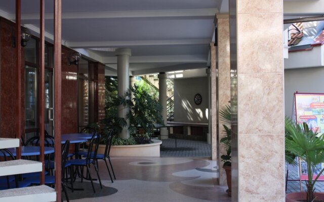 VVV Hotel