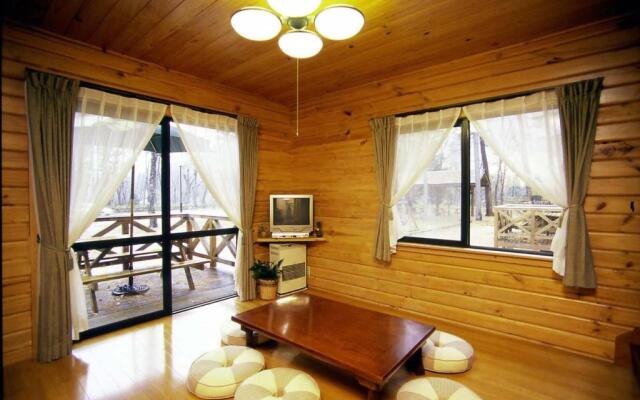 Log Cottage Epoch