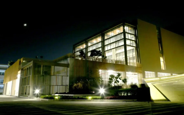 The Centrum