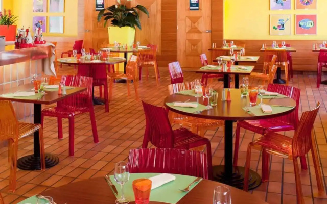 Hotel ibis Styles Macon Saint Albain La Salle