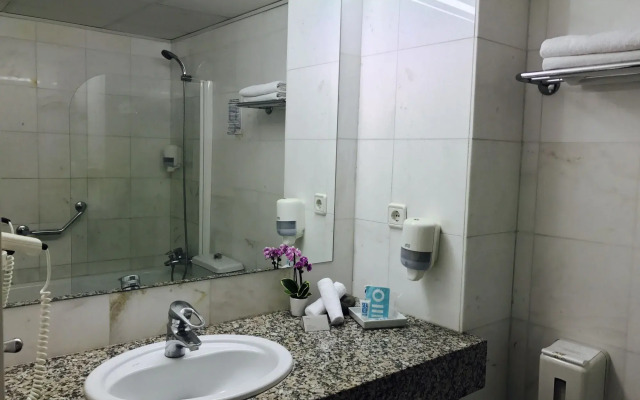 Hotel La Caleta de Tamariu